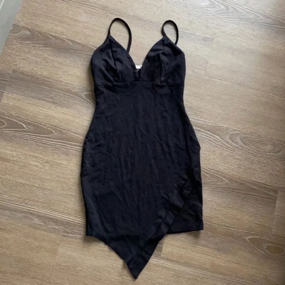 Elegant Black Spaghetti Strap Dress